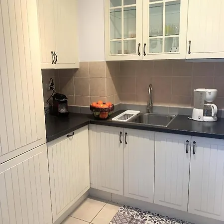 Apartment T2 Résidence élégante: Piscine, Parking, Proche Croisette Cannes