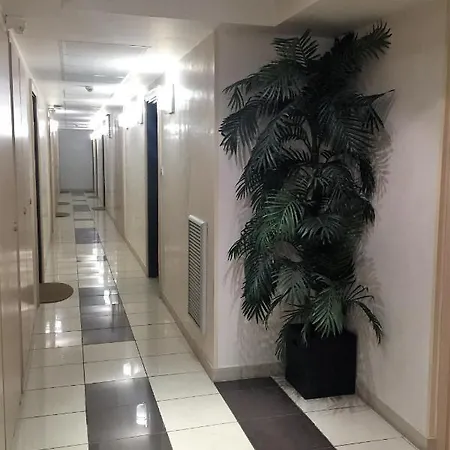 T2 Résidence élégante: Piscine, Parking, Proche Croisette Apartment
