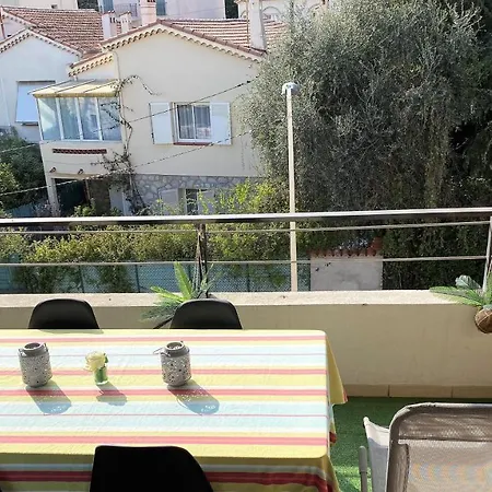 T2 Résidence élégante: Piscine, Parking, Proche Croisette