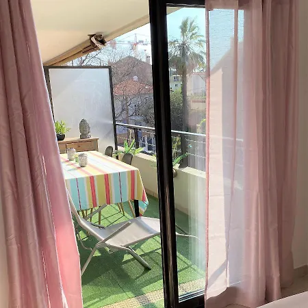 T2 Résidence élégante: Piscine, Parking, Proche Croisette Apartment