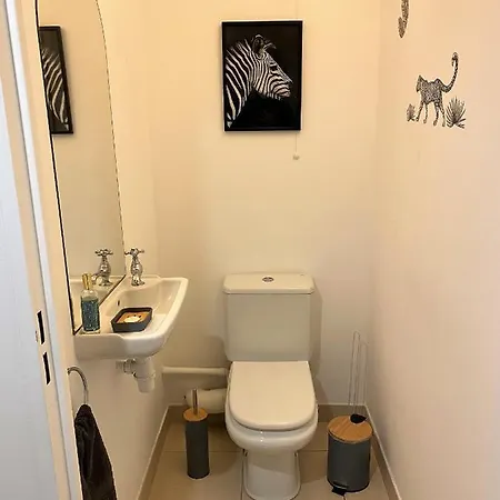 T2 Résidence élégante: Piscine, Parking, Proche Croisette Apartment Cannes