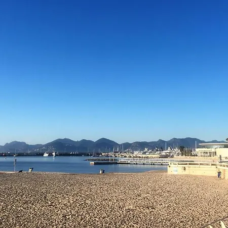 T2 Résidence élégante: Piscine, Parking, Proche Croisette Apartment *