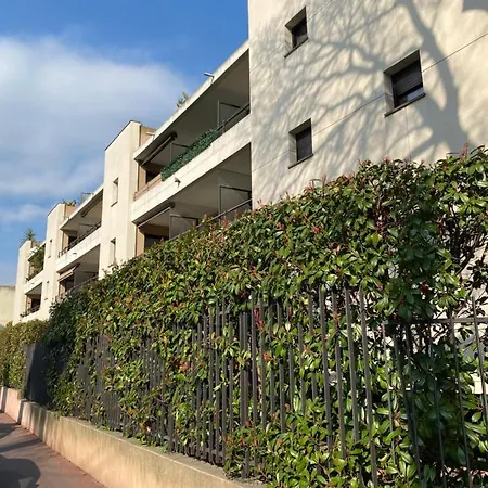 T2 Résidence élégante: Piscine, Parking, Proche Croisette