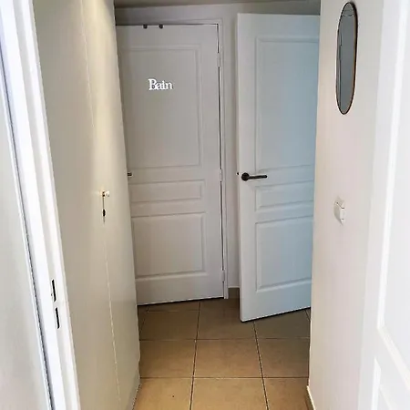 Apartment T2 Résidence élégante: Piscine, Parking, Proche Croisette Cannes